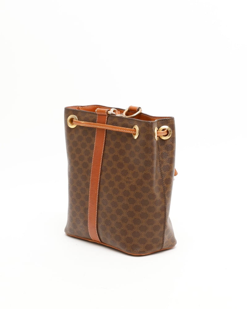 30925_610c3984f8_file-full