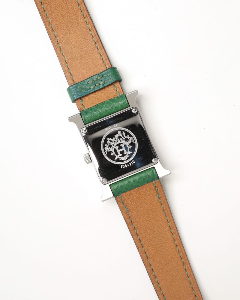 Vintage Hermès Heure H 21mm Ref HH1.210 Watch - A Retro Tale
