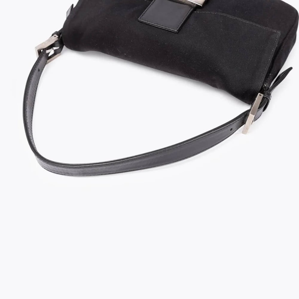 3105_376f49071a-704-21077-5-full