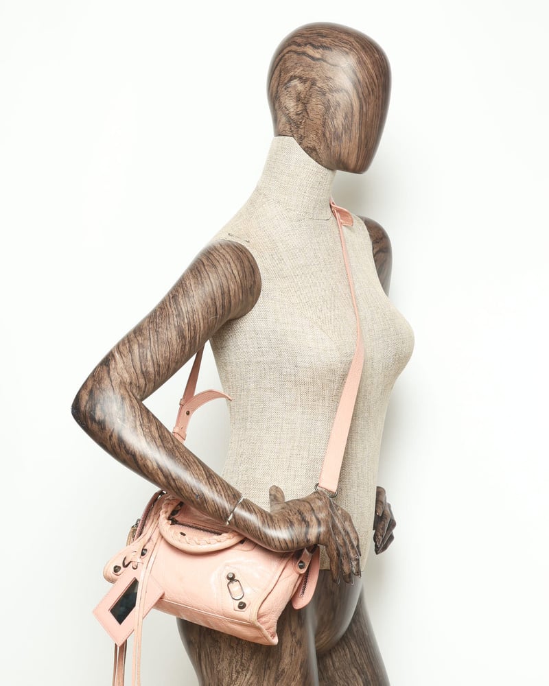 31270_88383c724b-832-55228_18-full