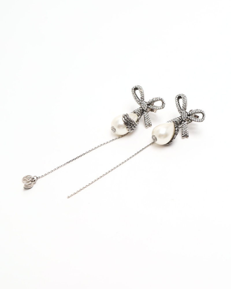 Vintage Hermès Heritage Equestre Etrier Earrings - A Retro Tale Vintage Hermès Heritage Equestre Etrier Earrings - A Retro Tale