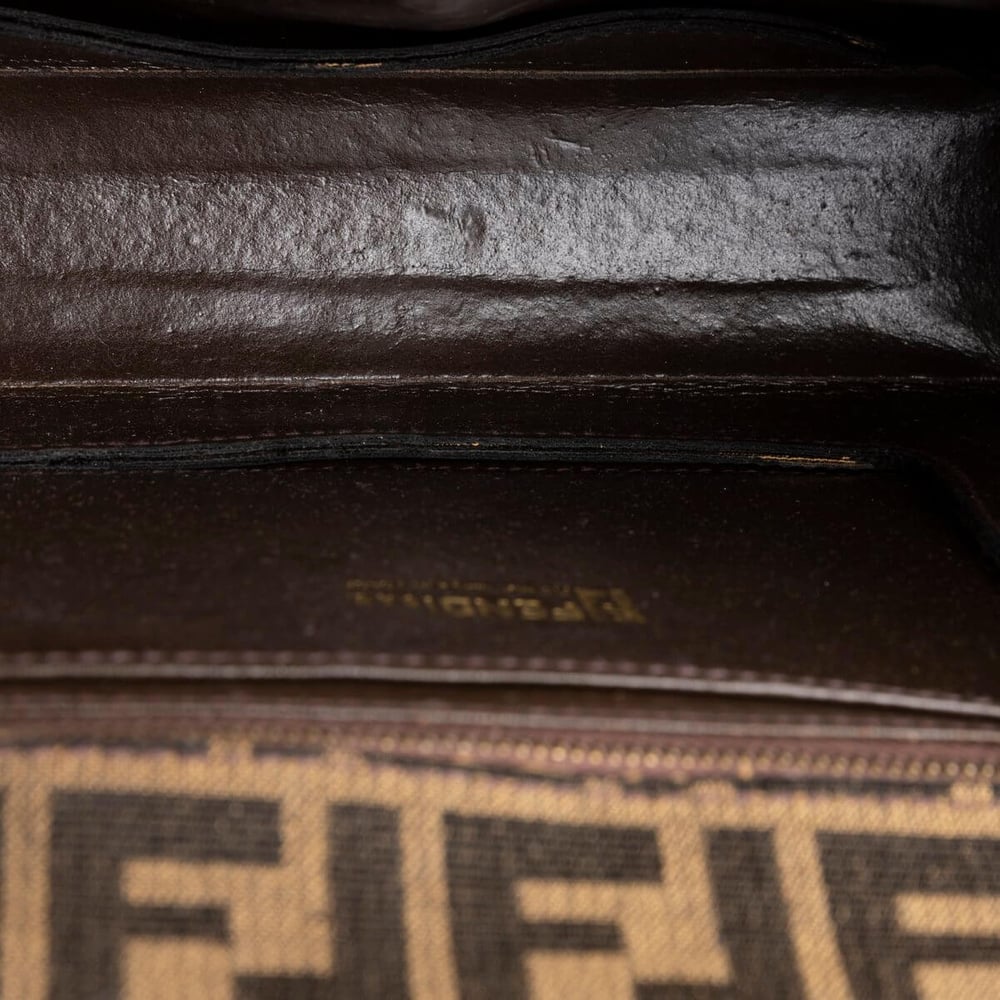 320_1d9712fbba-17000688714-6-full