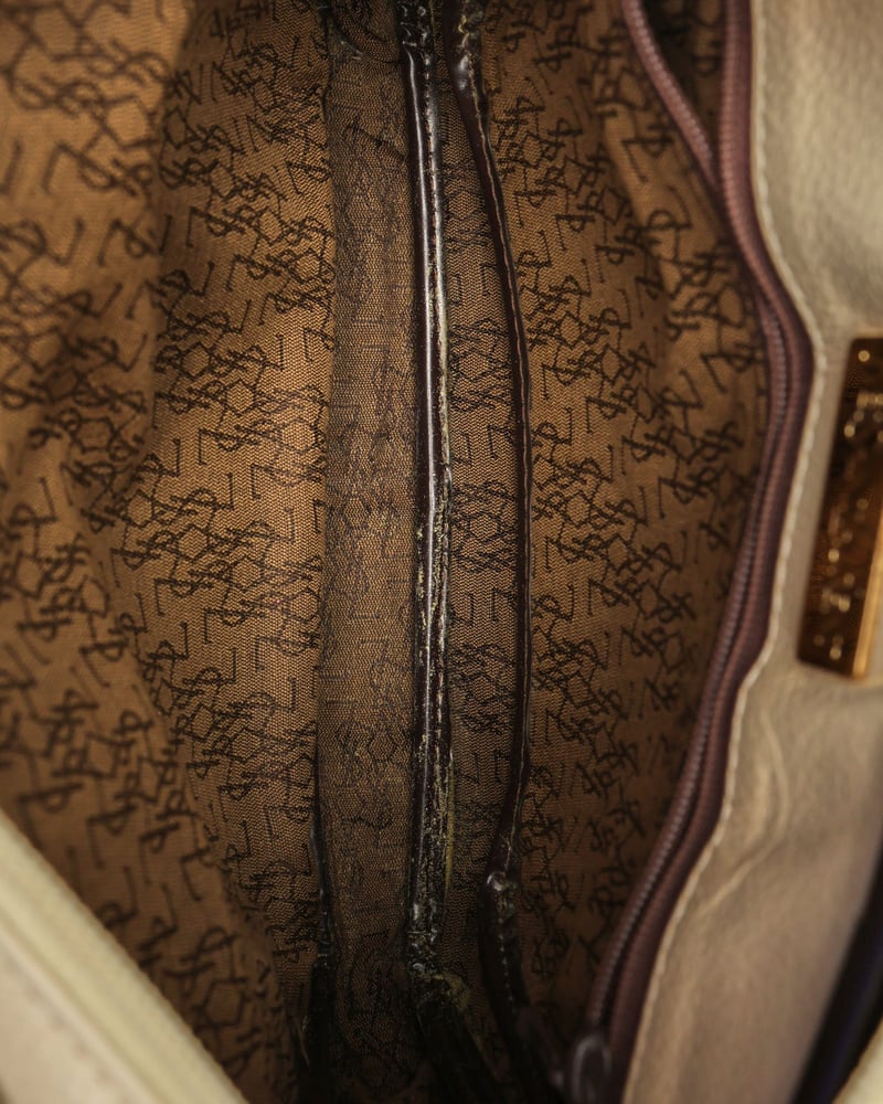 32374_6d765ae518_file-full