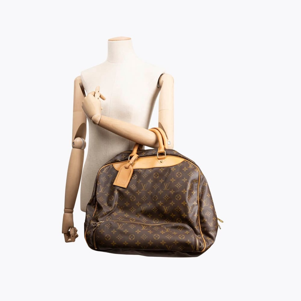 326_e1c98a8379-220787839-5-full