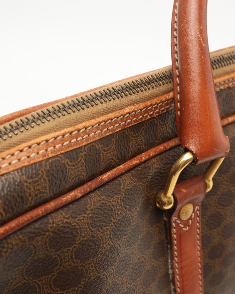 33070_5fce526924_file-full