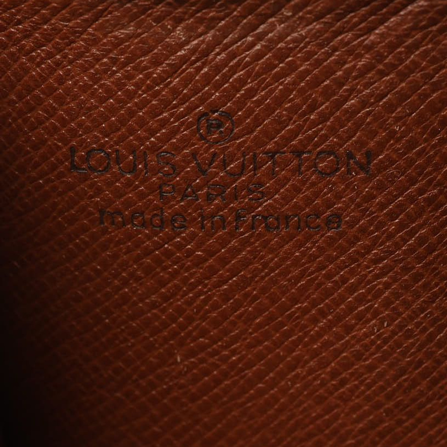Louis Vuitton Monogram Laptop Case, size 17-Inch