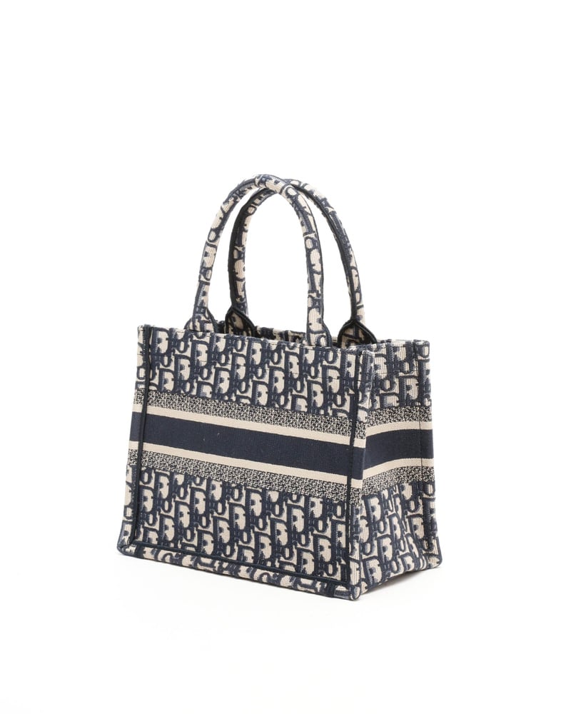 34965_d86c5568e5_file-full