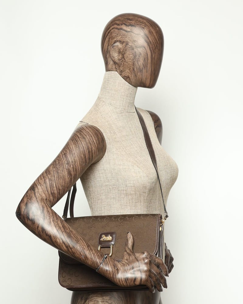 35303_e39b3dd0a5_file-full