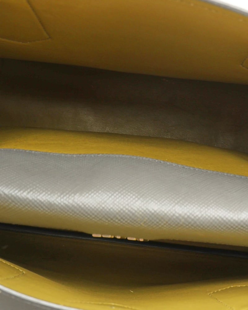 35899_46351a76ce_file-full