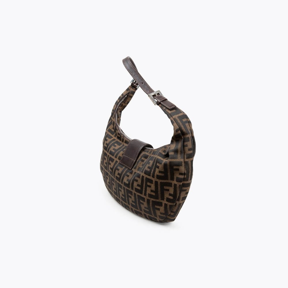 367_5e2540963a-649-13775-4-full