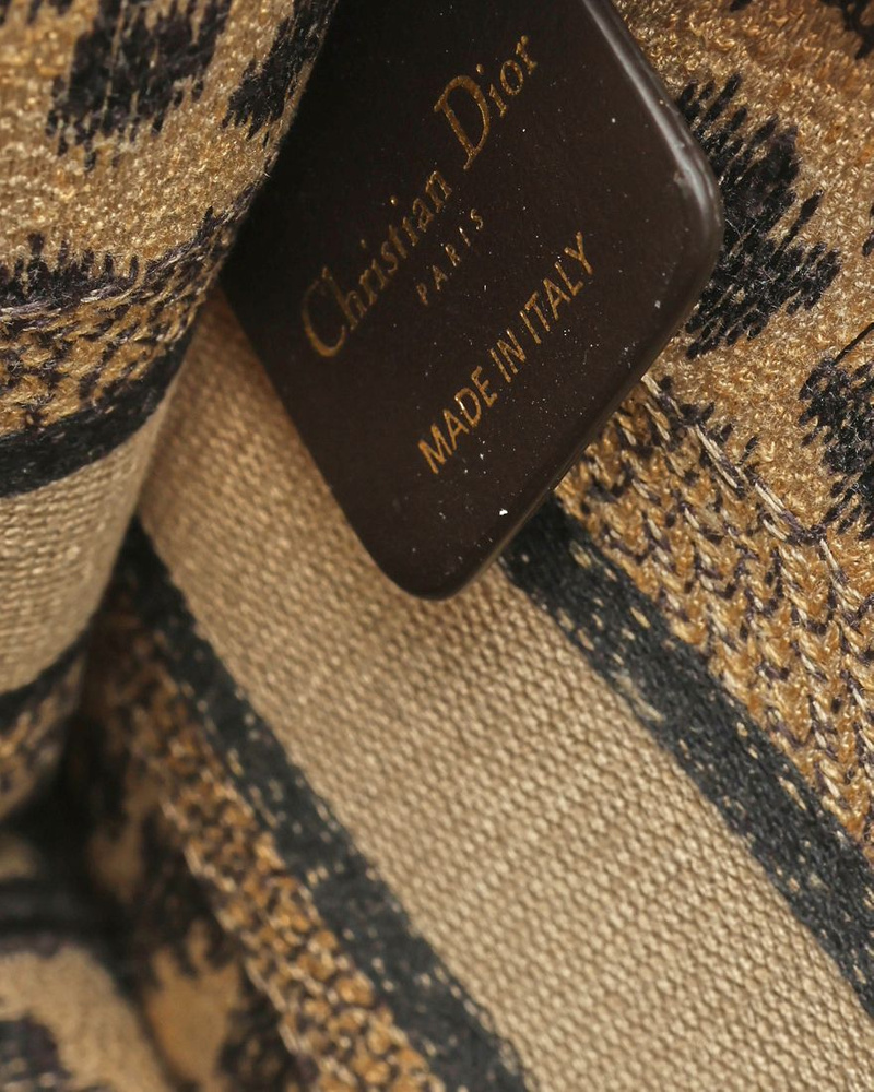 37368_643e79bbc0_file-full