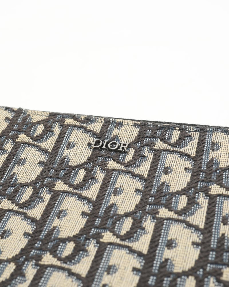 37379_207b26a844_file-full