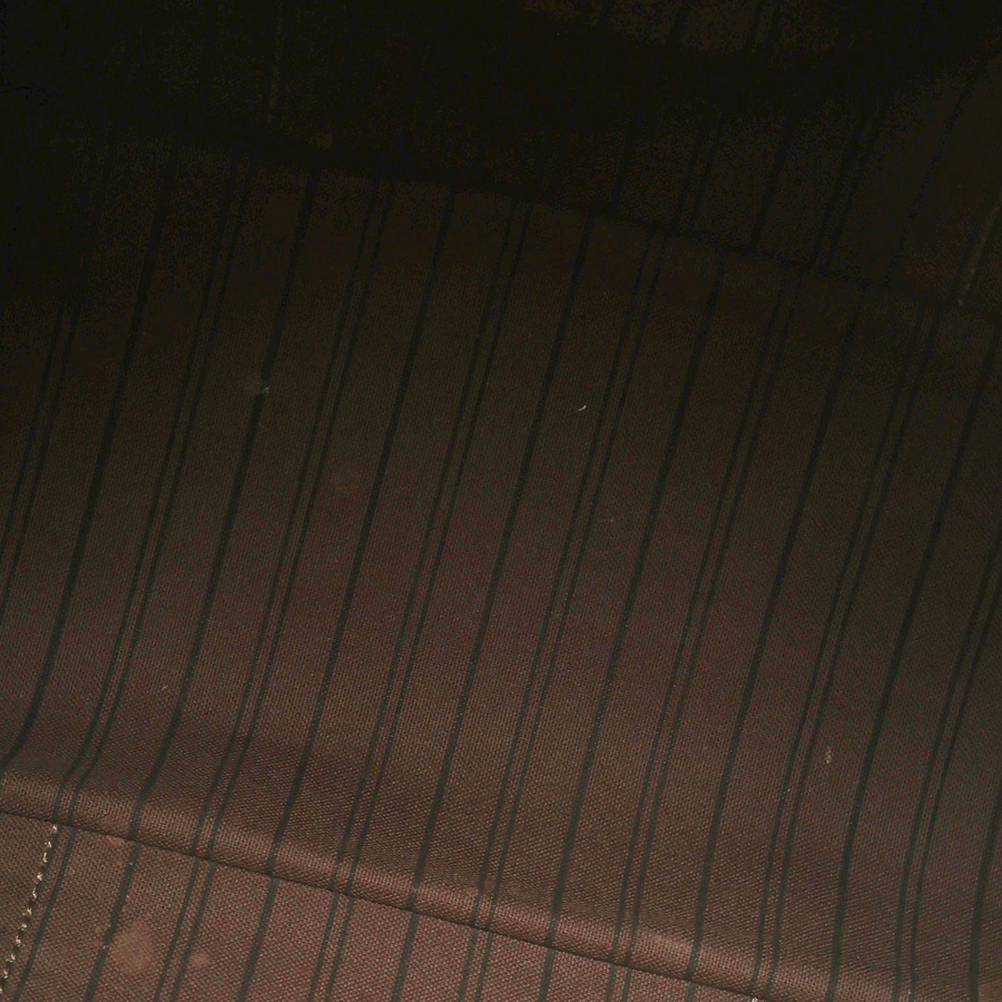 37393_2ac8b773bc_file-square