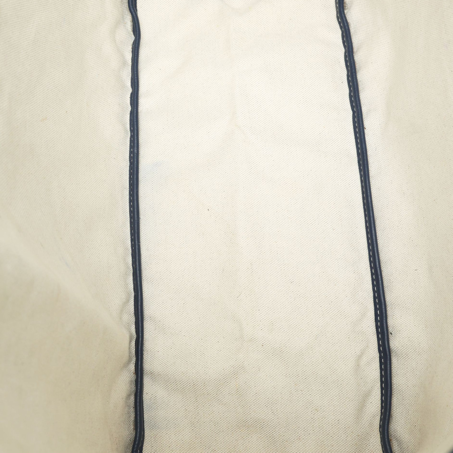 37893_c521cf6d2f_file-square