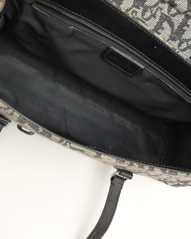 38759_091b2d9efe_file-full