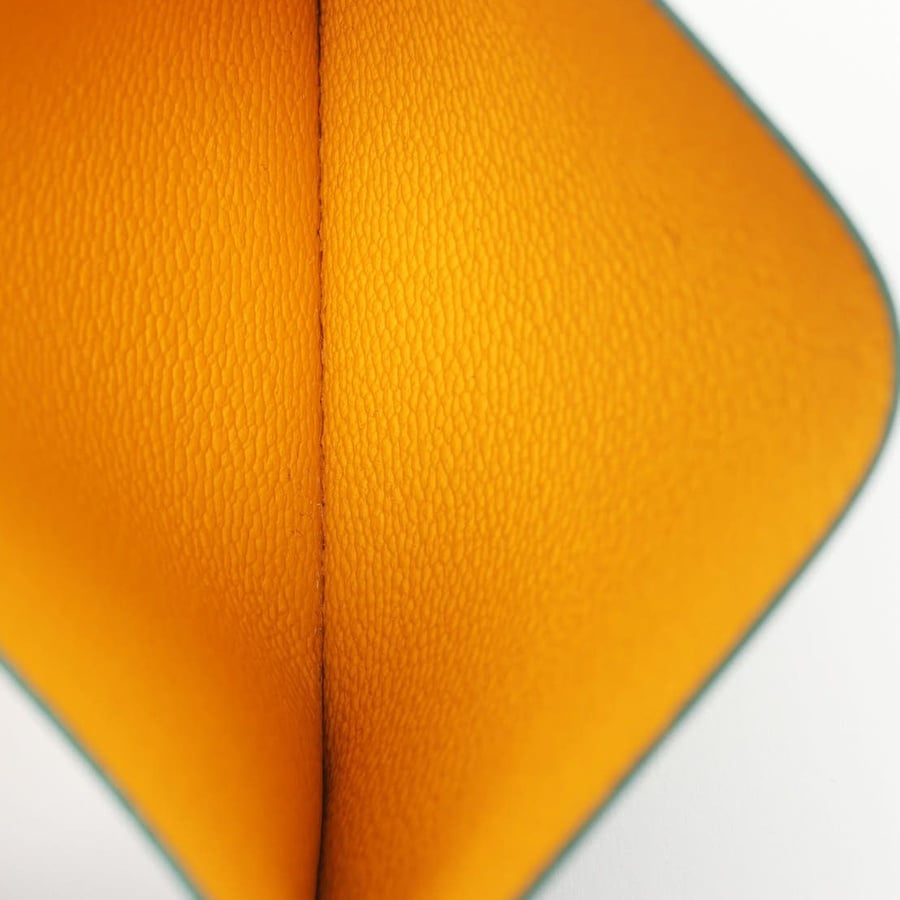 38882_8c184e3d2c_file-square