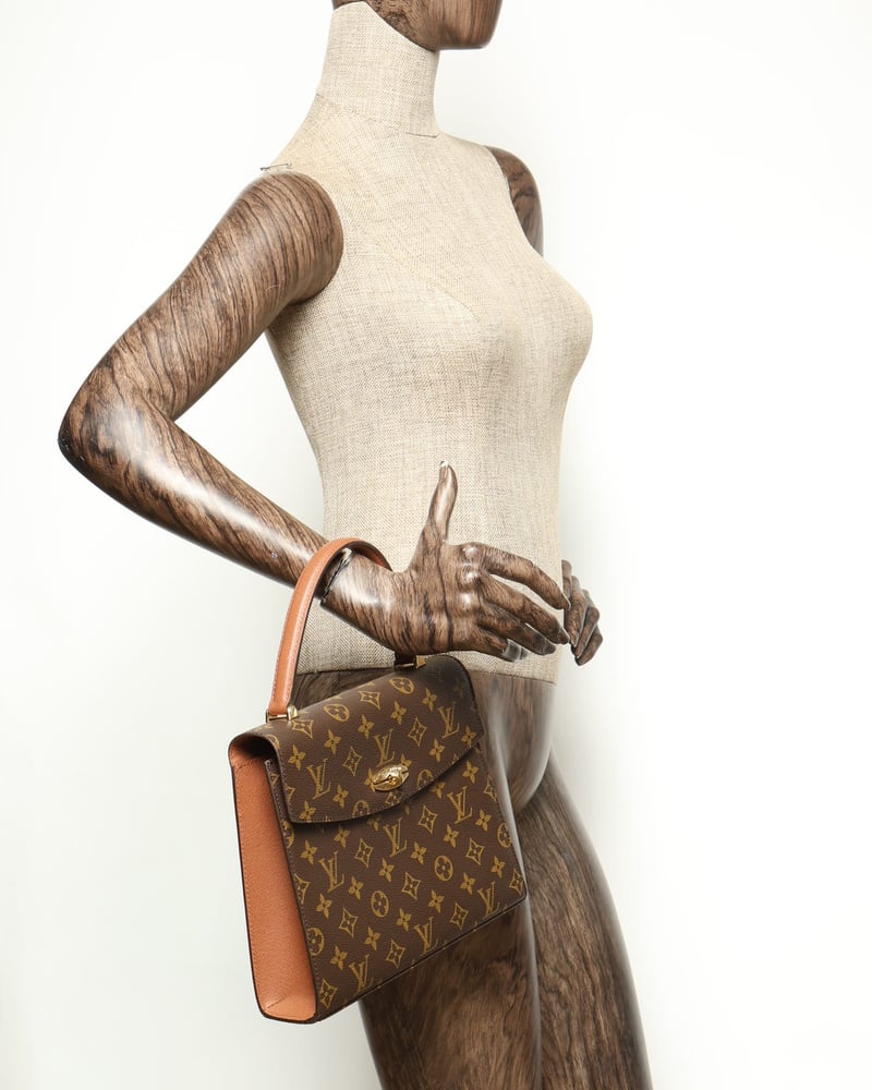 39928_a2d7d763e6-k26010821588_1-full