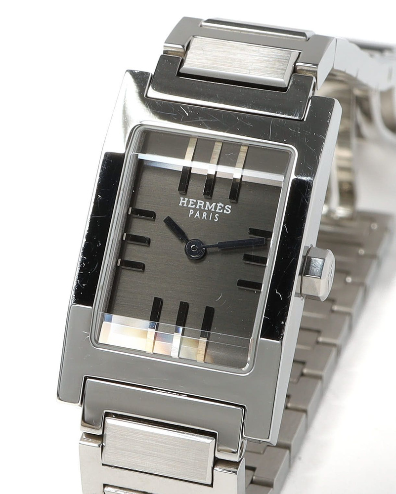 Vintage Hermès Tandem 19mm 1990 Watch TA1.210 - A Retro Tale display picture 3