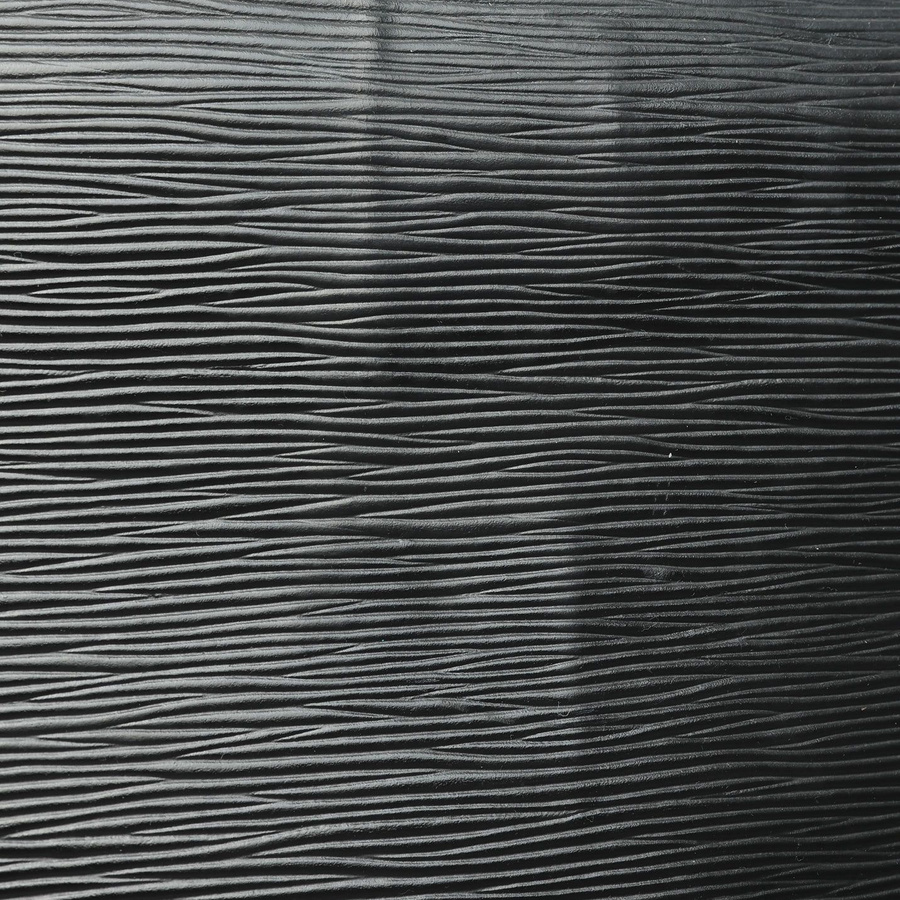 41845_e0b72b458f_file-square