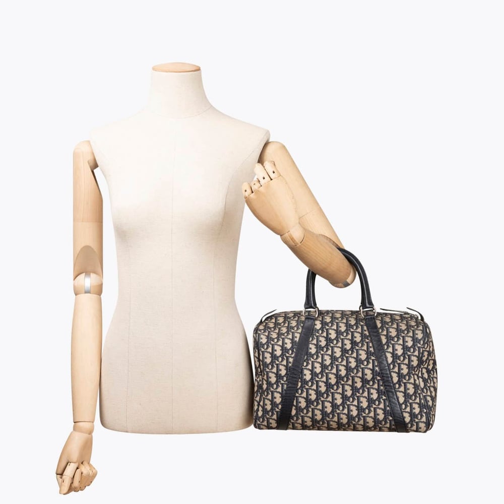 423_cd99a10887-661-23031-8-full