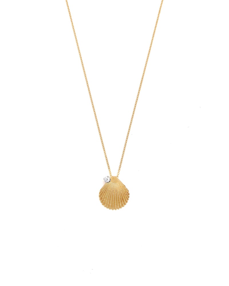 Vintage Tiffany & Co Shell and Diamond 18kt Gold Necklace - XB031194
