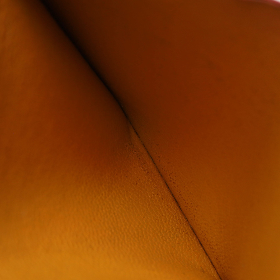 43851_89e14af403_file-square
