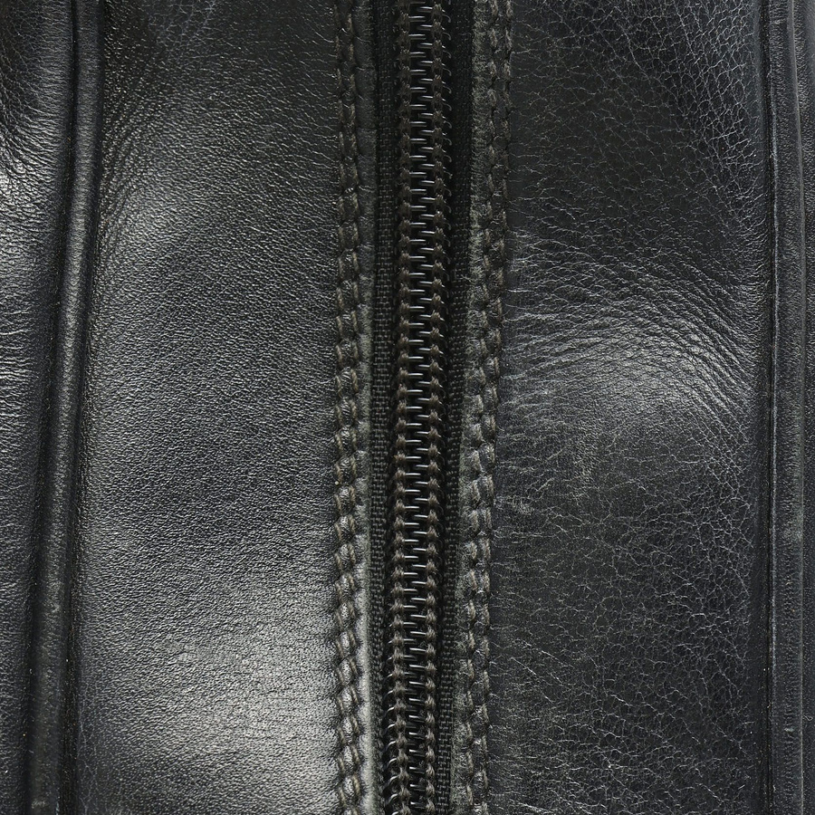 45385_10f4b4faf7_file-square
