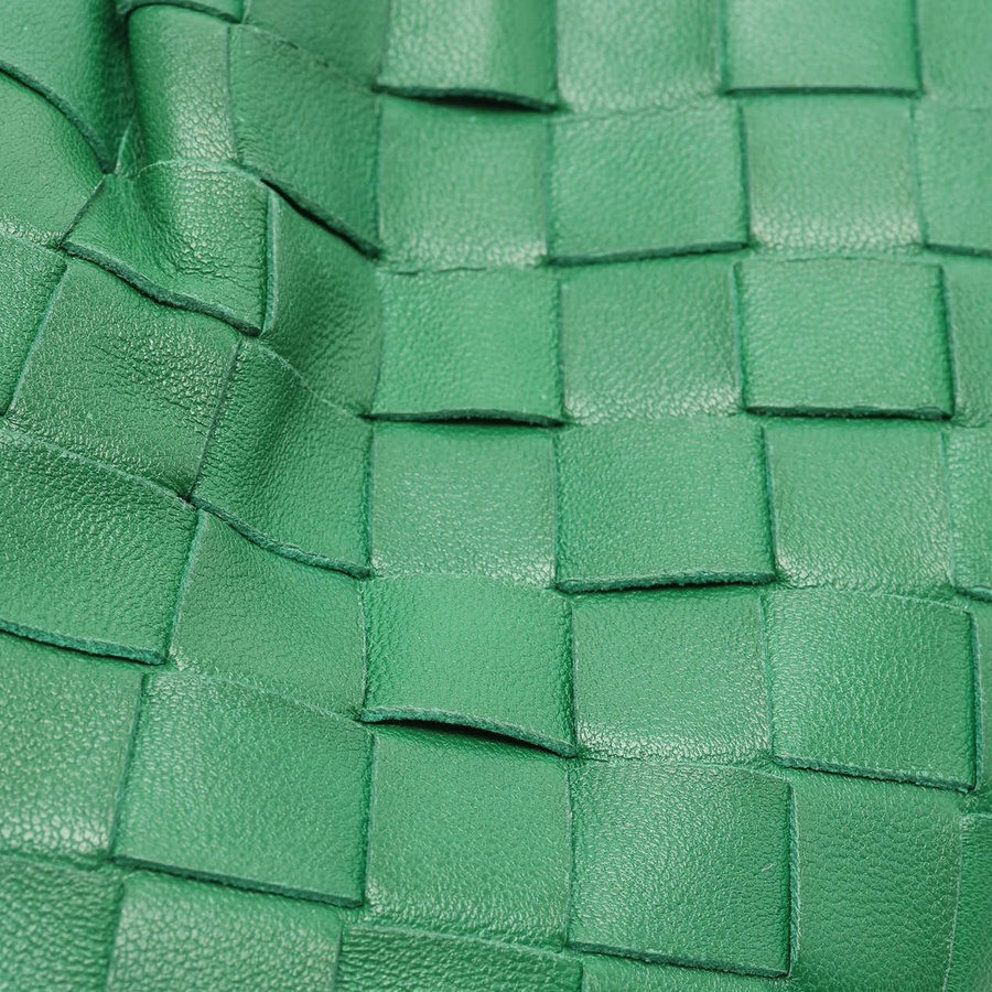 45586_9330238723_file-square