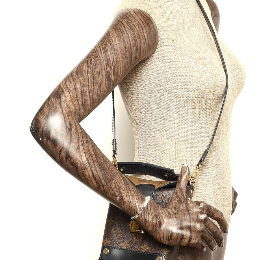 45589_832329a53d_file-square