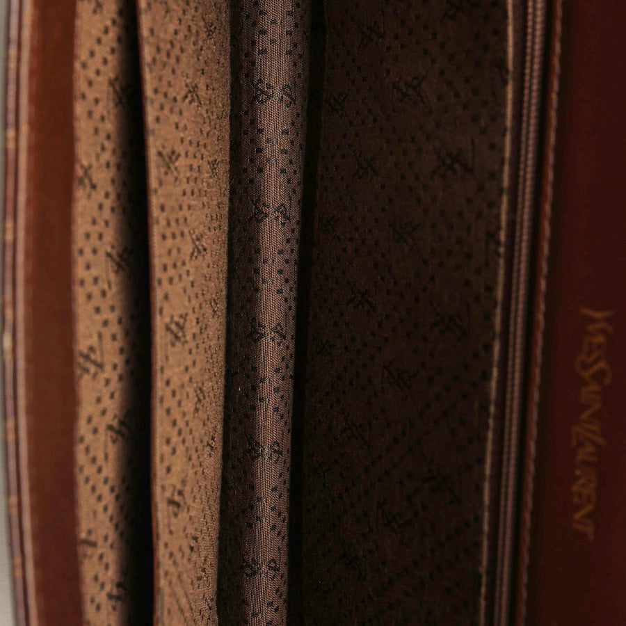 46284_0de0e30ed5_file-square