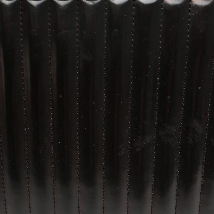 46909_ec83e5897d_file-square