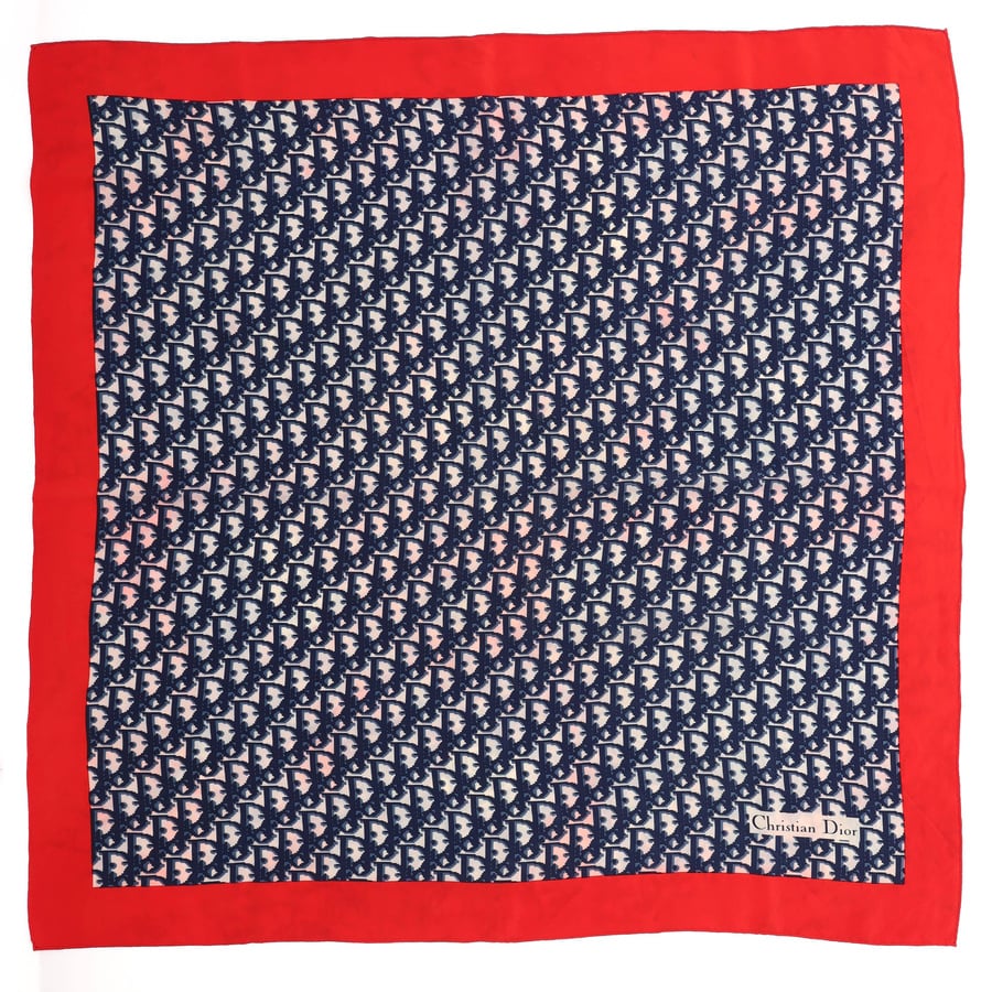 47293_95d6a78fee_file-square