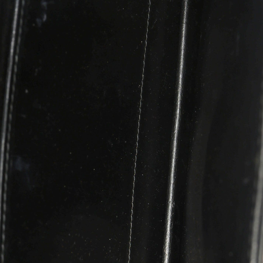 47962_1e8a5c6bd7_file-square