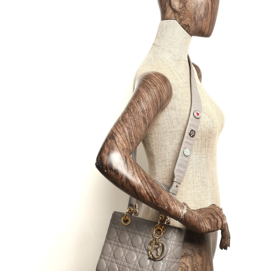 47991_4de3dbd850_file-square