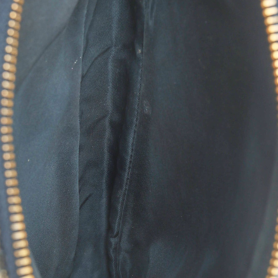 49642_53d11617a4_file-square