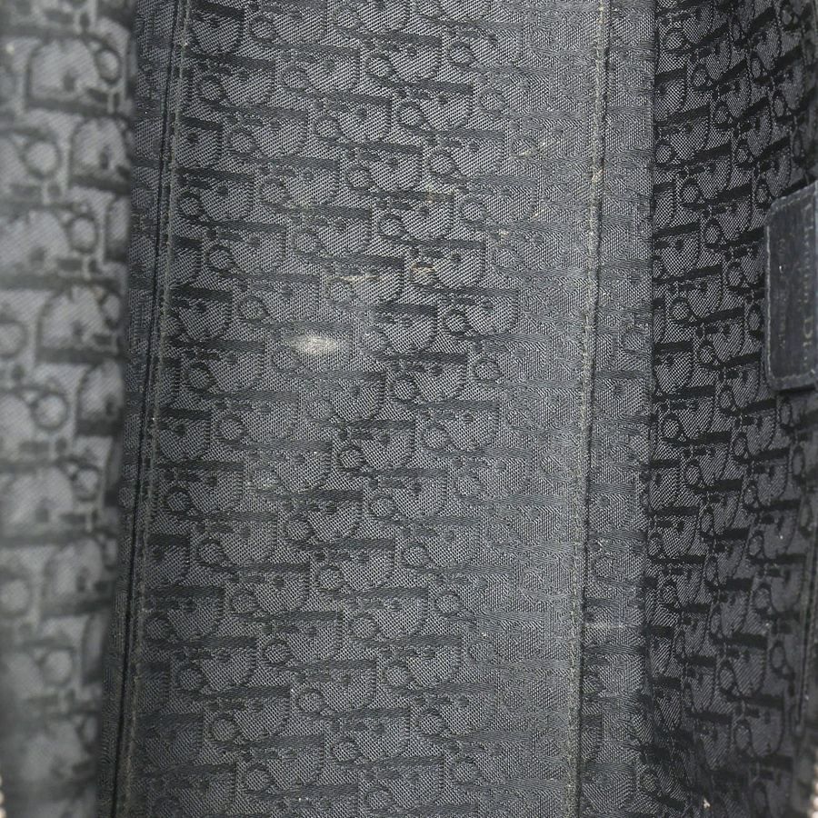 49669_8e43208f85_file-square