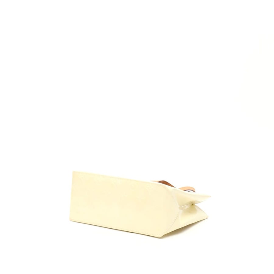 49716_38c002a2ec_file-square