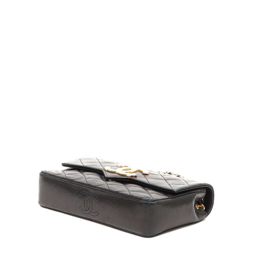 49965_c0bc2bf3d4_file-square