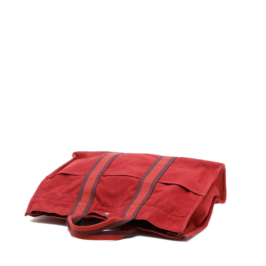 50048_caee7bd7ed_file-square