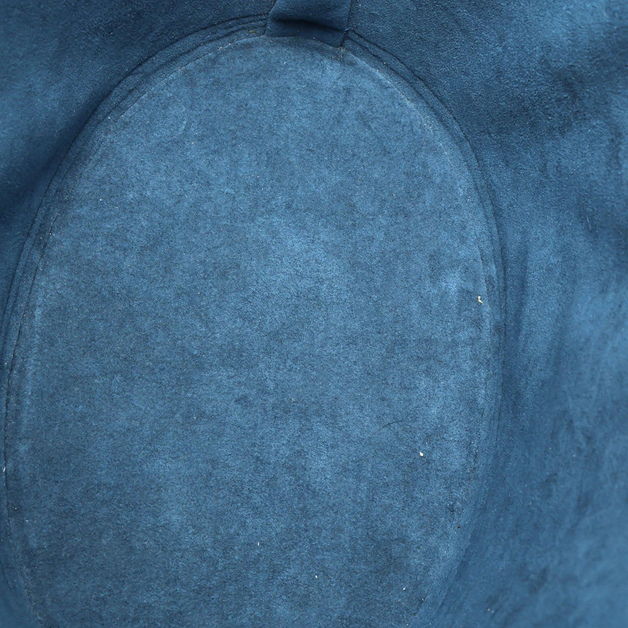 50200_31f83adafe_file-square