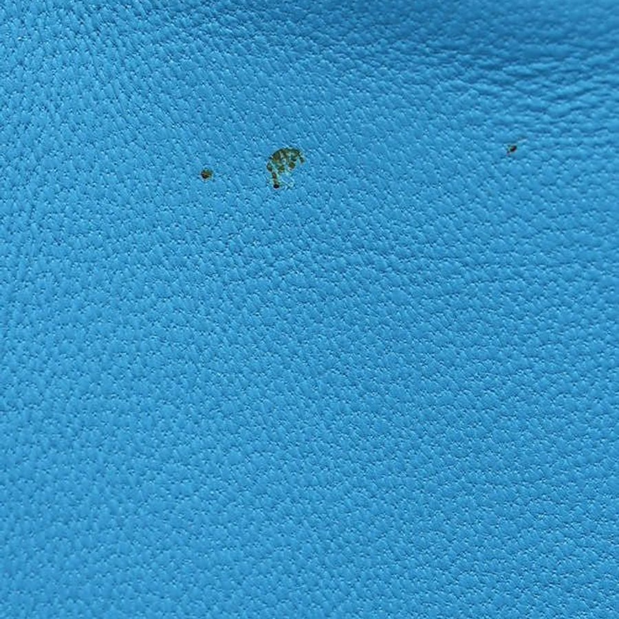 50359_e21615d75e_file-square