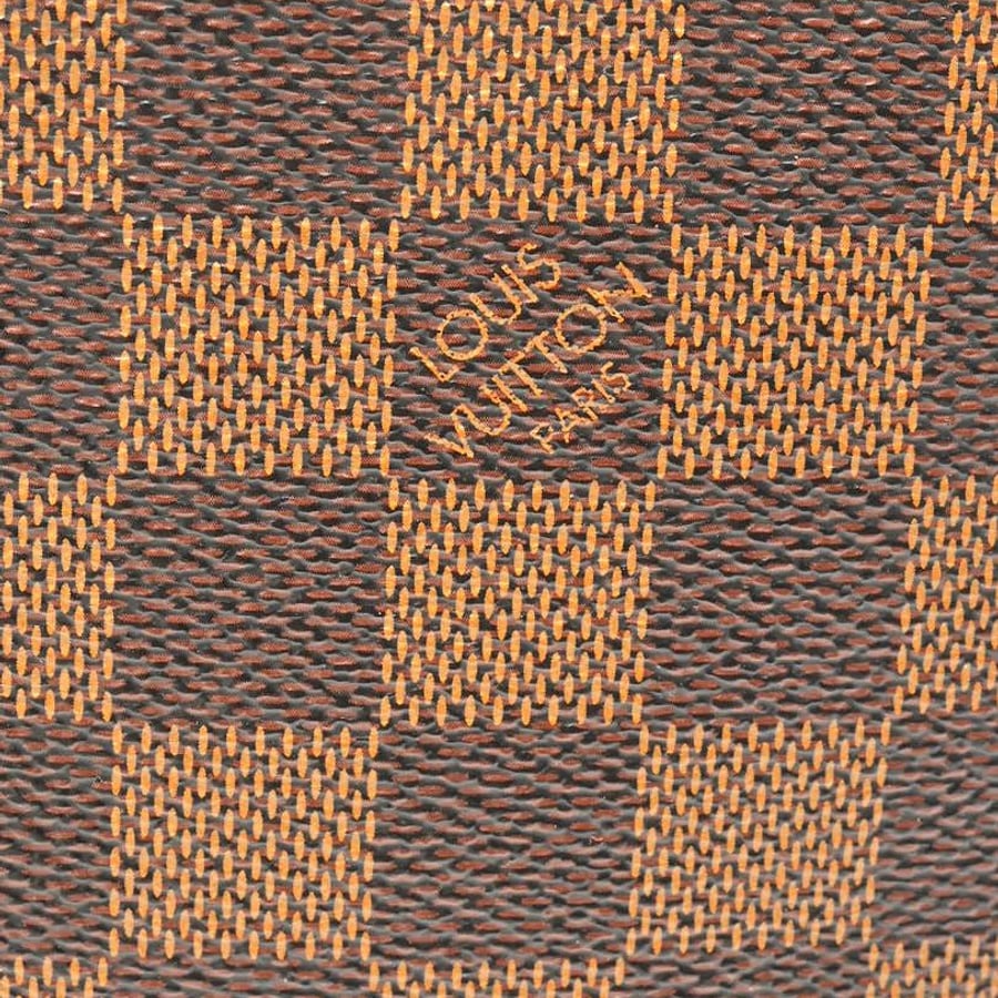 50999_21171d244d_file-square