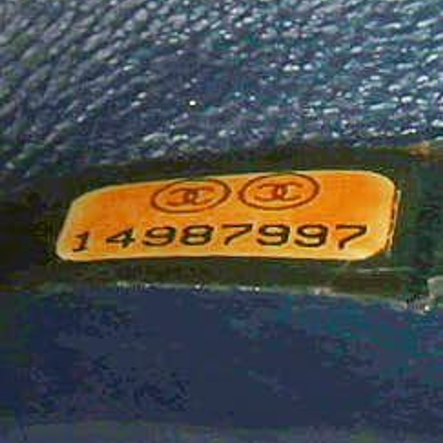 51552_18b255cd9f_file-square