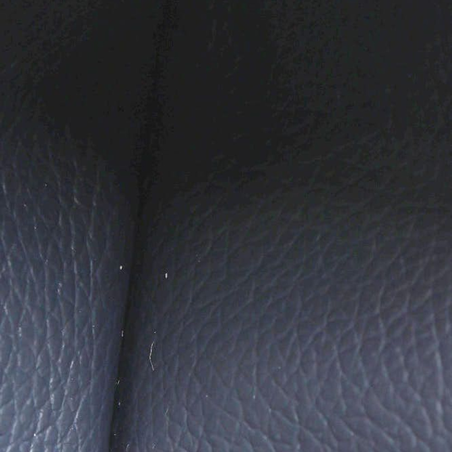 52072_2a2ba43fd5_file-square