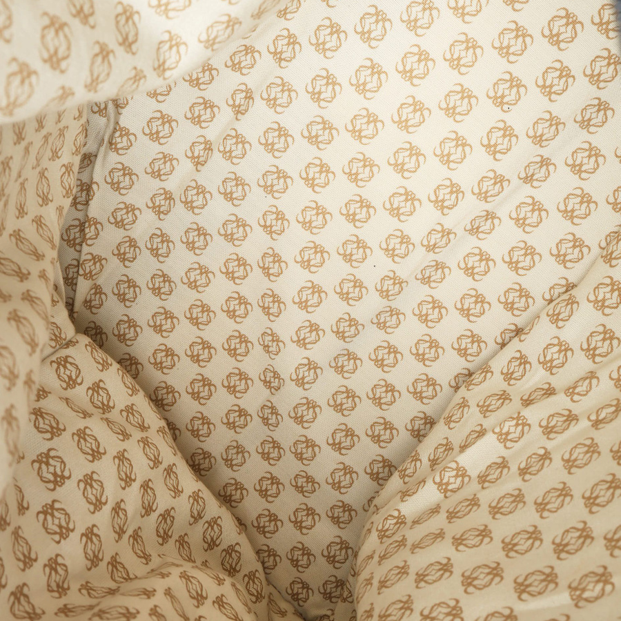 52365_bae726731f_file-square