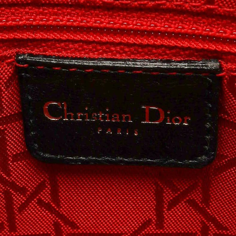 52370_cb26eb1d56_file-square