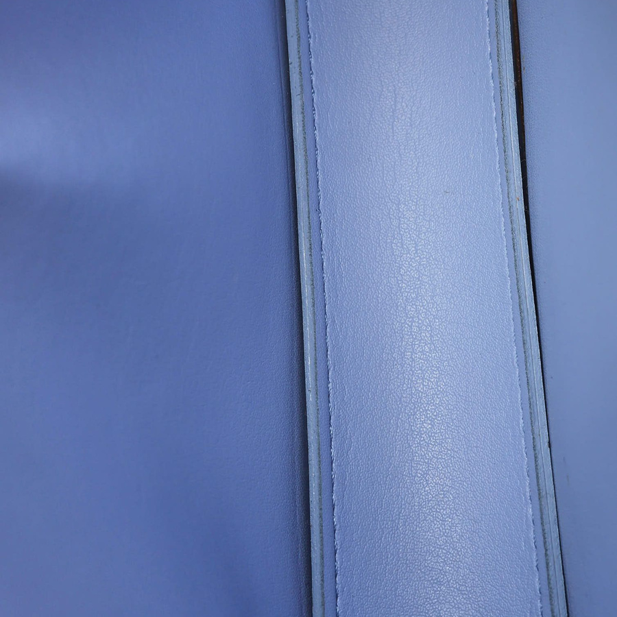 53018_5519e6d70d_file-square