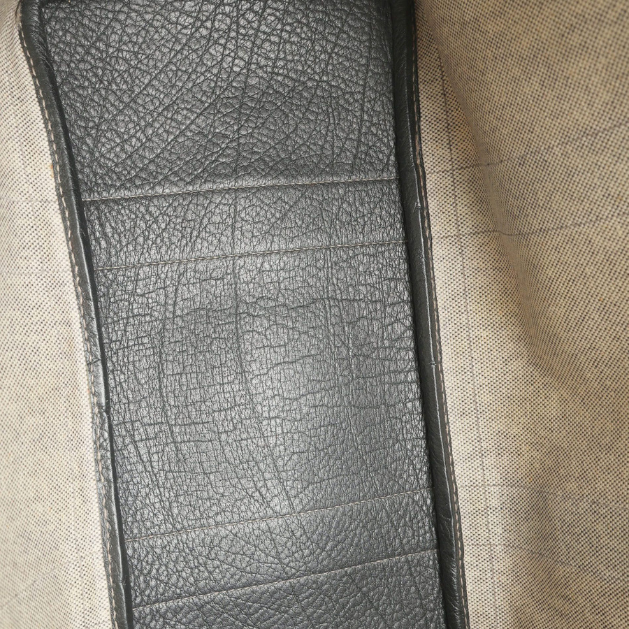 53366_2674e9679e_file-square