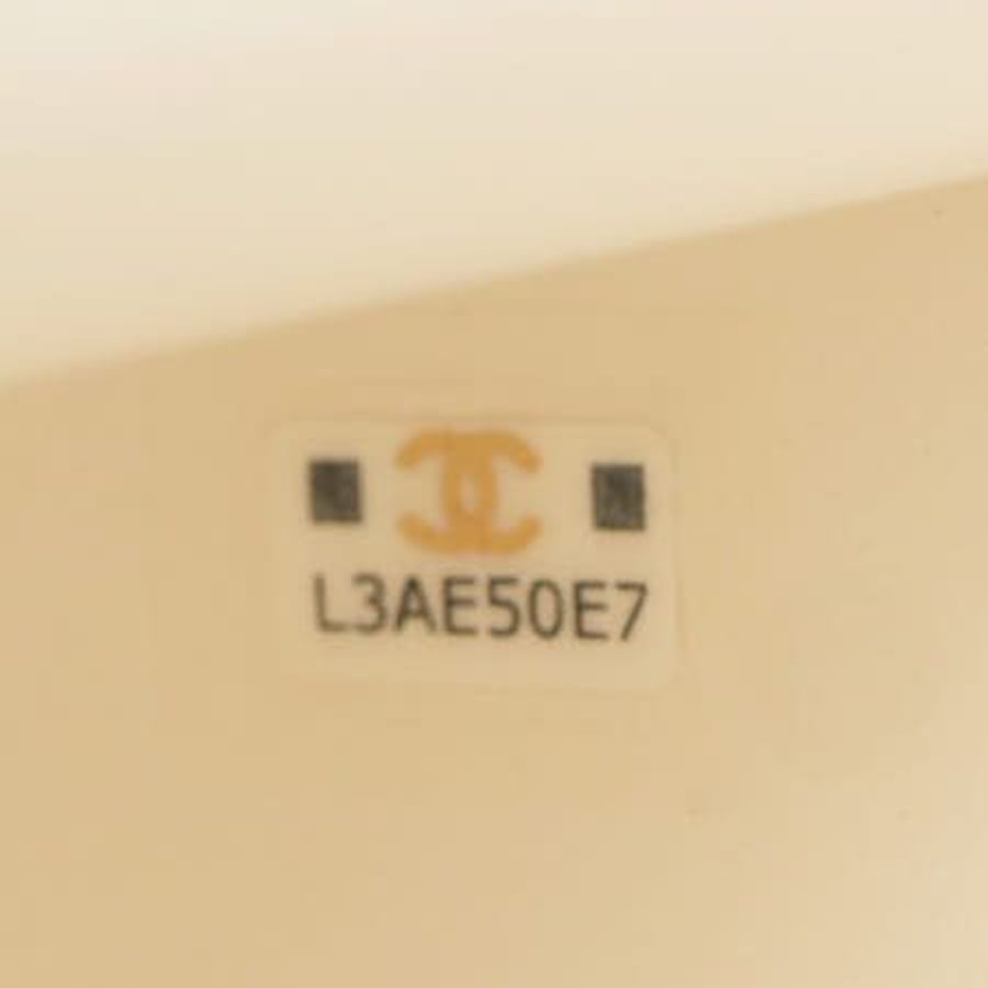 54188_f241e9f3cb_file-square