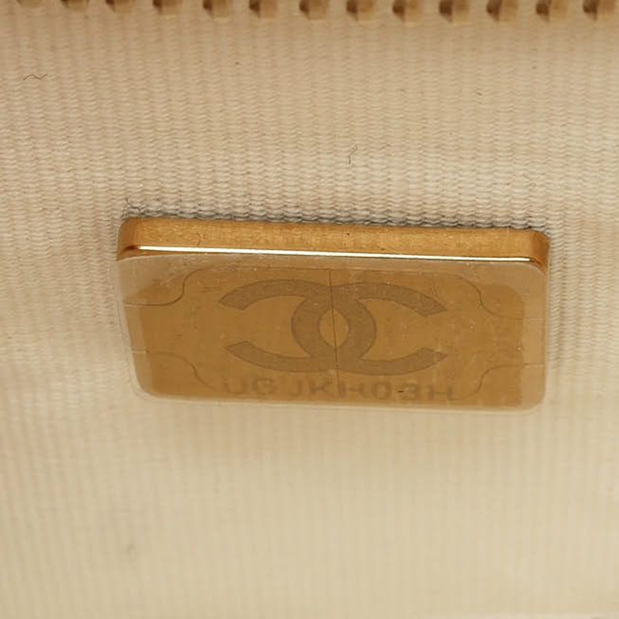 54351_734ac8c3dd_file-square